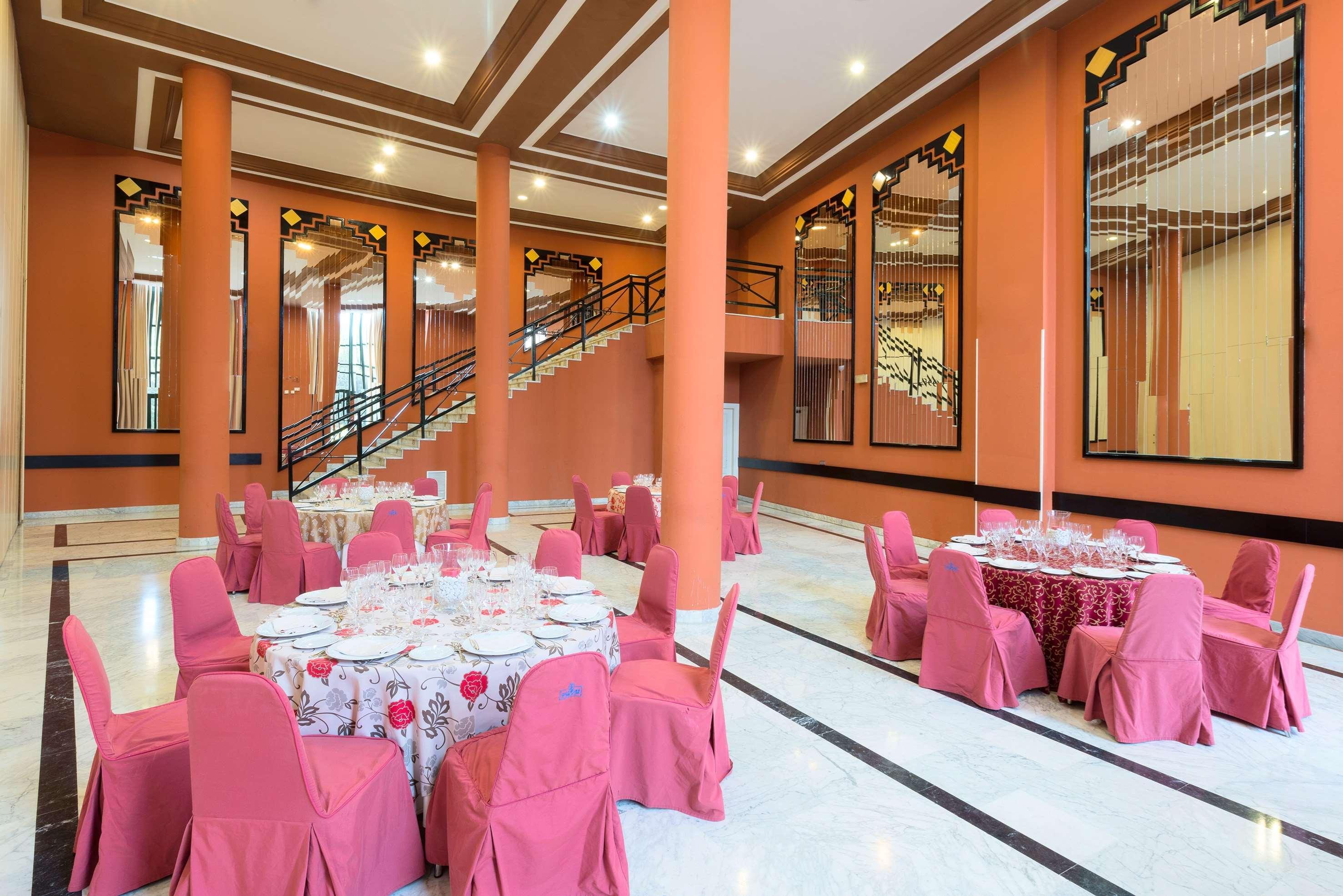 Hotel Merida Medea Affiliated by Meliá Esterno foto